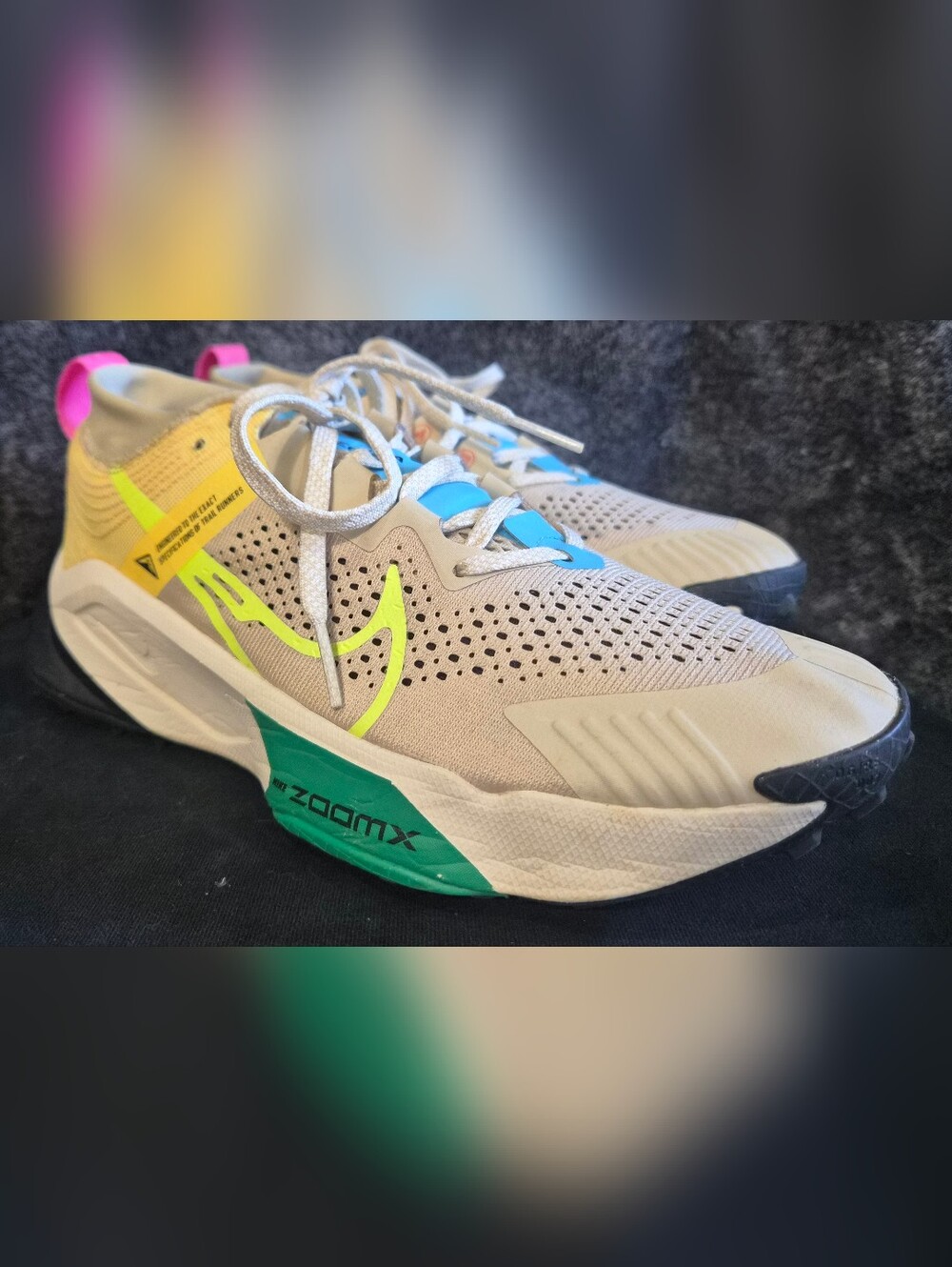 Women's Nike ZoomX Zegama Trail Running Shoes (DH0625-700) Sz. 9